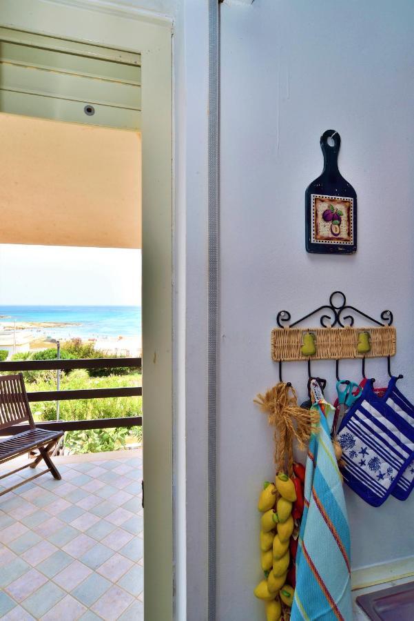 Tra Cielo E Mare - Spiaggia San Lorenzo Reitani Exteriör bild